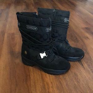 COACH women’s size 6 winter boots